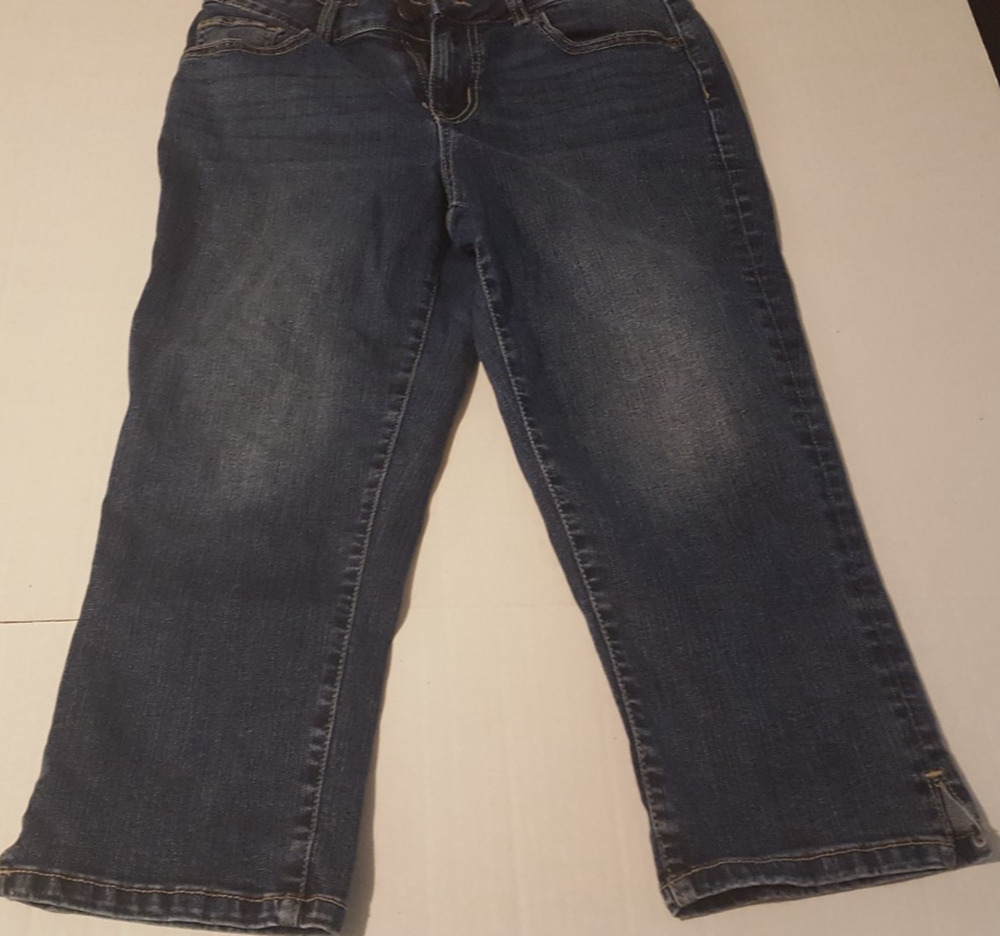 M Jeans By Maurices Womens Size 10 Capri Jeans